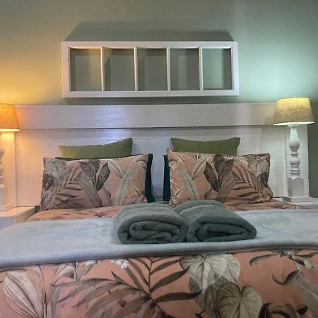 Villa Contessa Beaufort West Extérieur photo