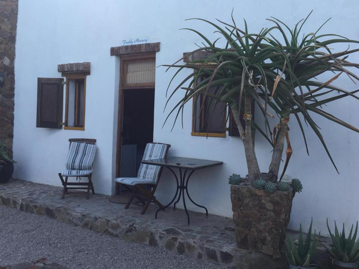 Villa Contessa Beaufort West Extérieur photo