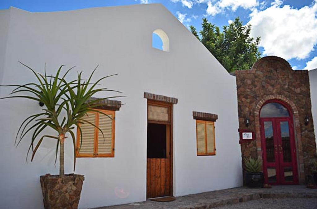 Villa Contessa Beaufort West Extérieur photo